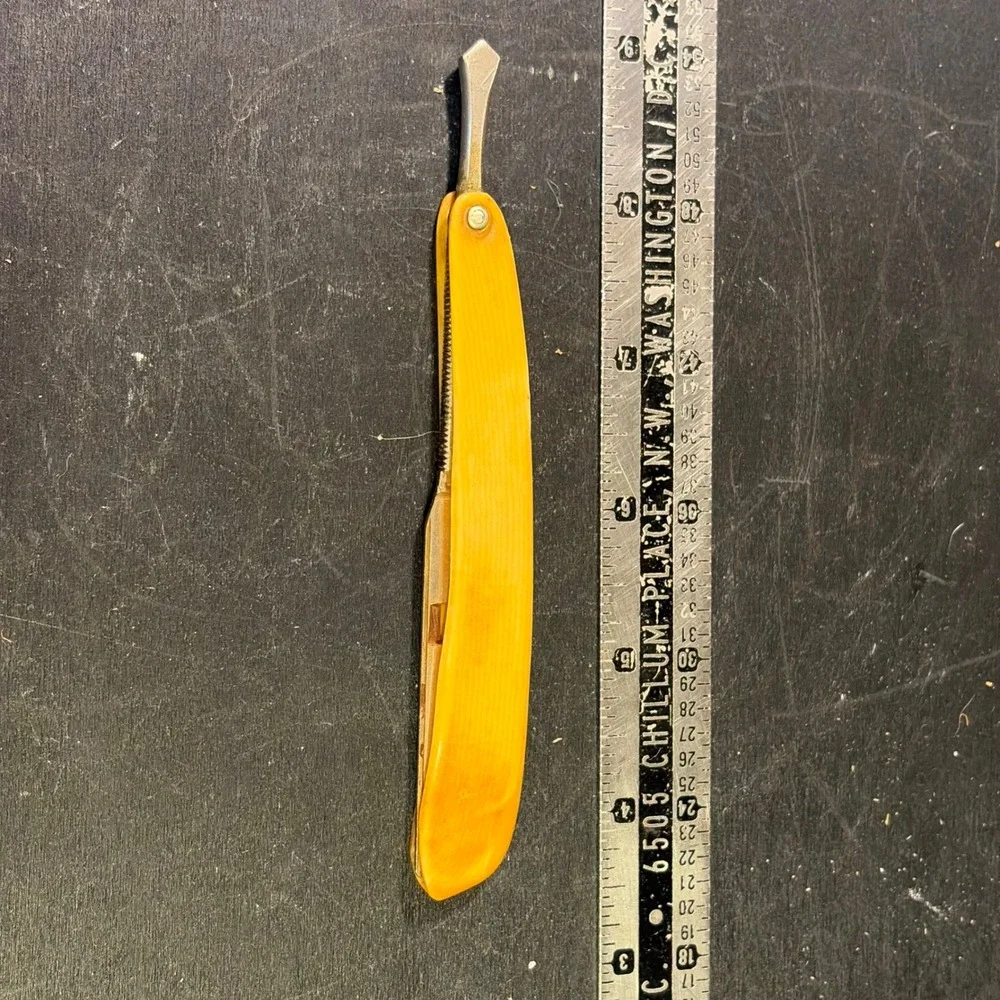 Vintage 1911 Patent Straight Razor Butterscotch Handle Made in USA Antique